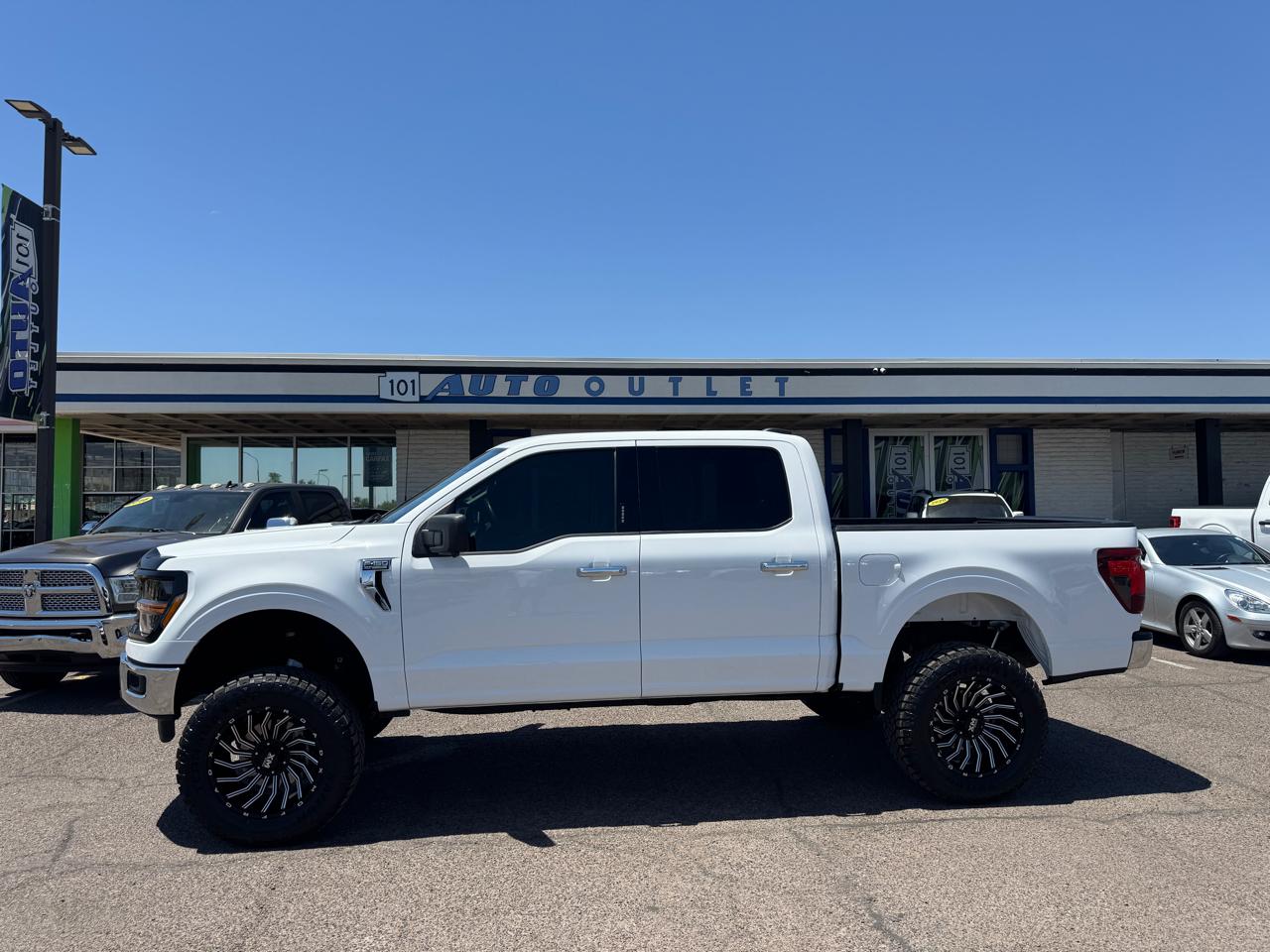 Ford F-150 XLT 4WD SuperCrew 5.5' Box 2024