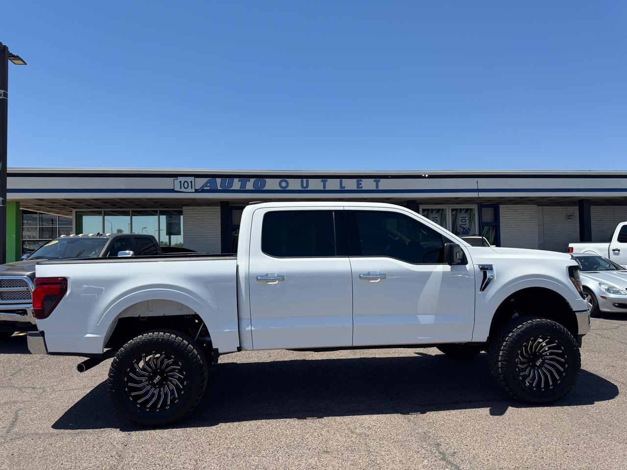 Ford F-150 XLT 4WD SuperCrew 5.5' Box 2024