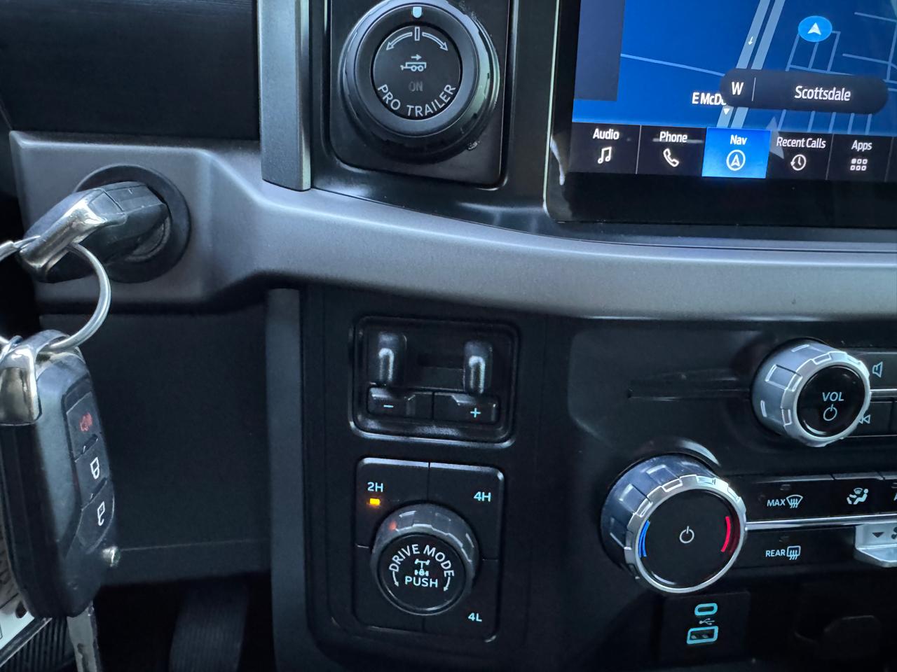 Ford F-150 XLT 4WD SuperCrew 5.5' Box 2024