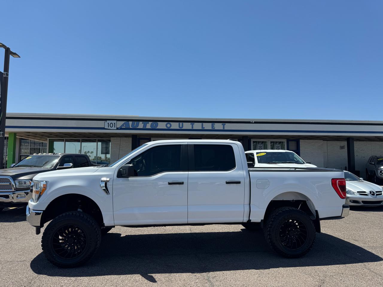 Ford F-150 XLT 4WD SuperCrew 5.5' Box 2022