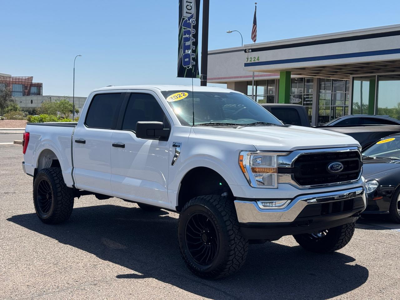 Ford F-150 XLT 4WD SuperCrew 5.5' Box 2022
