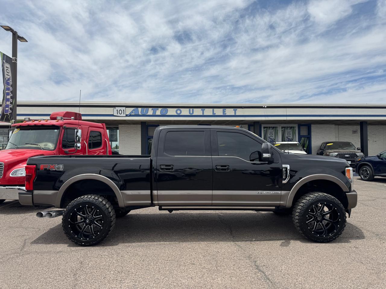 Ford Super Duty F-350 SRW King Ranch 4WD Crew Cab 6.75' Box 2019