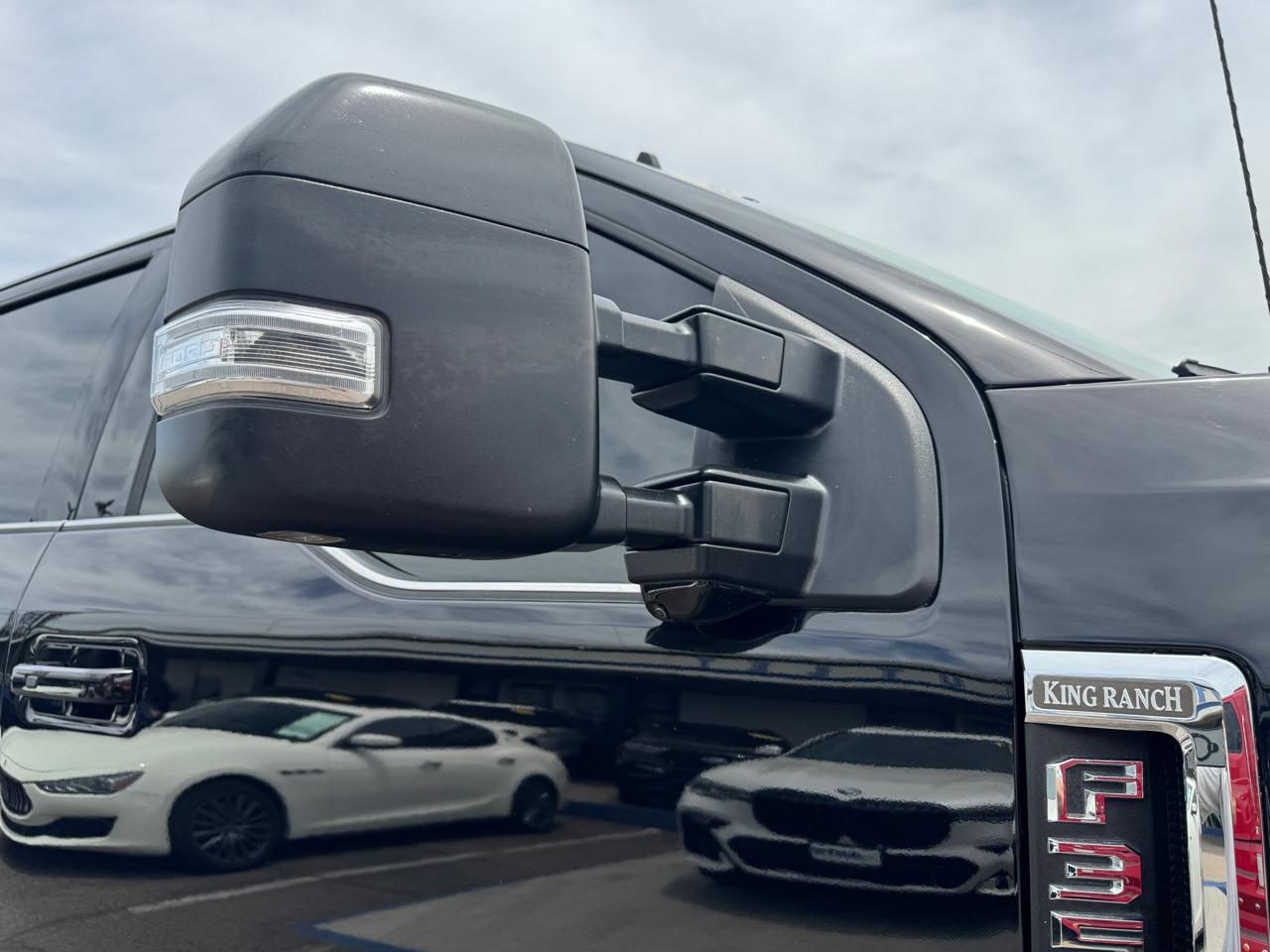 Ford Super Duty F-350 SRW King Ranch 4WD Crew Cab 6.75' Box 2019