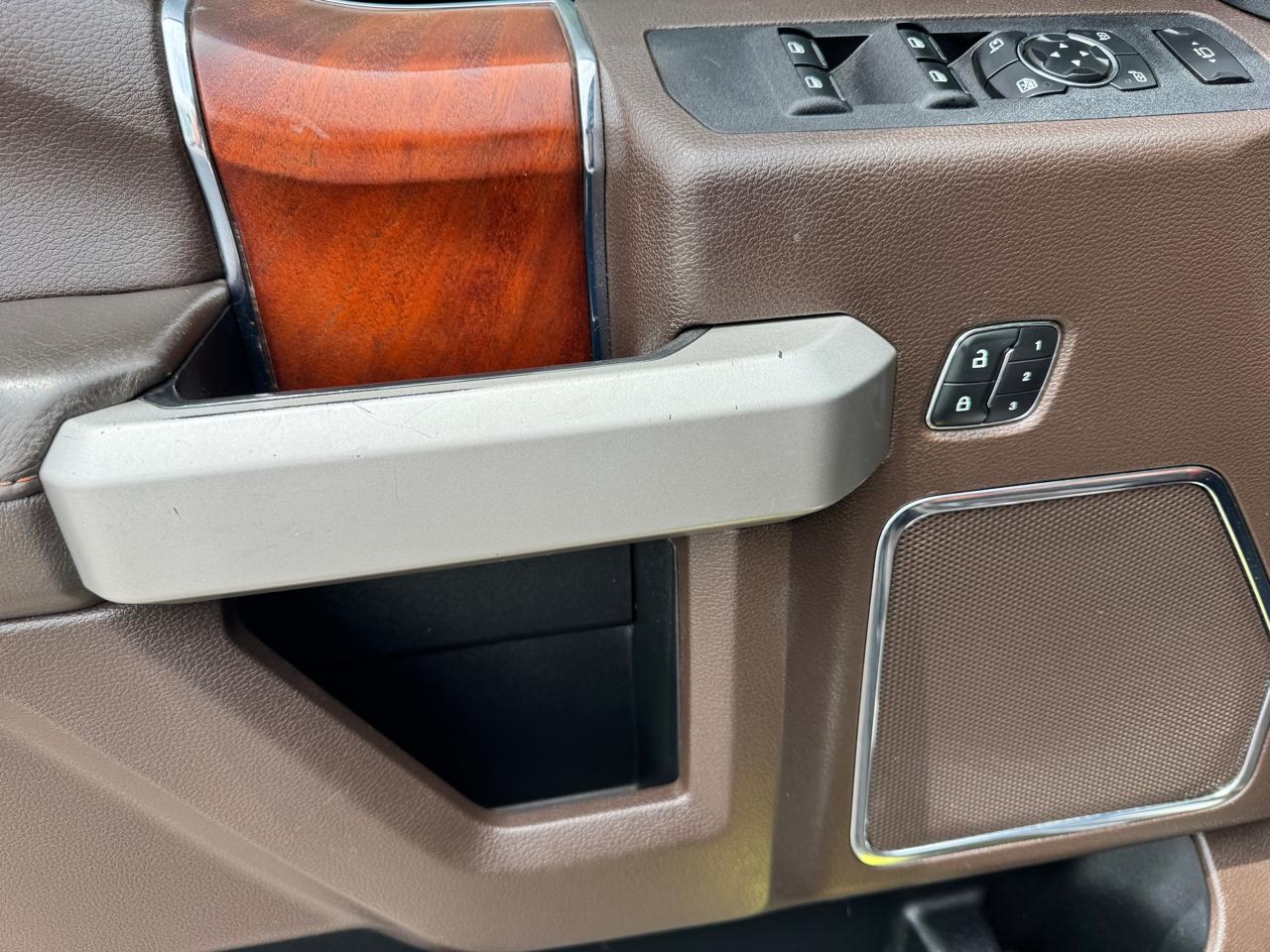 Ford Super Duty F-350 SRW King Ranch 4WD Crew Cab 6.75' Box 2019