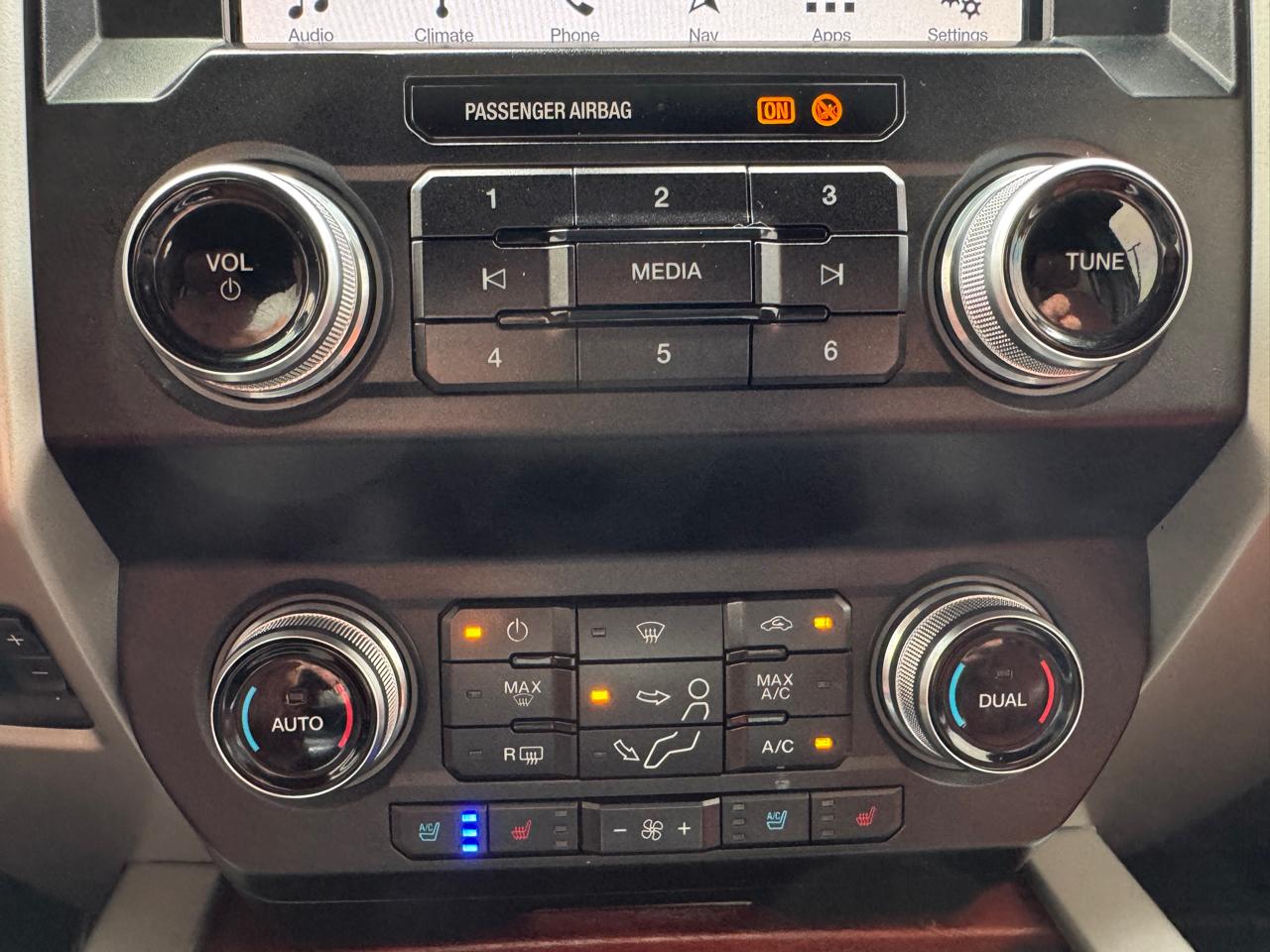 Ford Super Duty F-350 SRW King Ranch 4WD Crew Cab 6.75' Box 2019