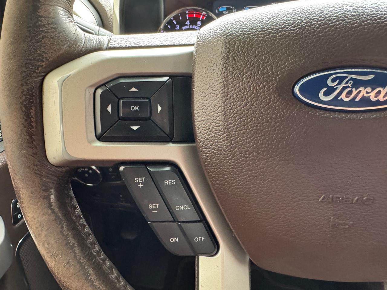 Ford Super Duty F-350 SRW King Ranch 4WD Crew Cab 6.75' Box 2019