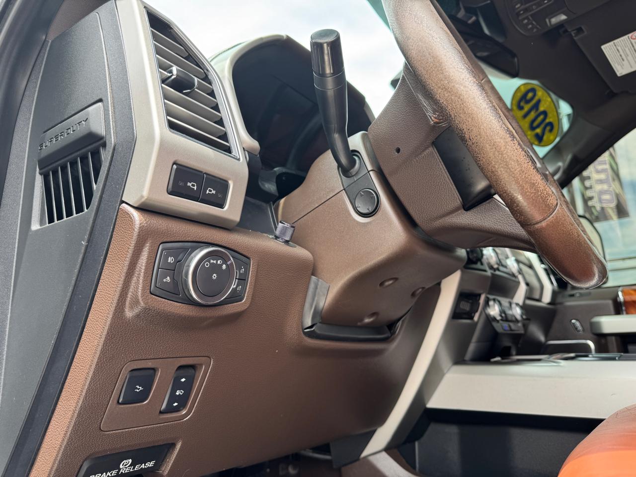 Ford Super Duty F-350 SRW King Ranch 4WD Crew Cab 6.75' Box 2019