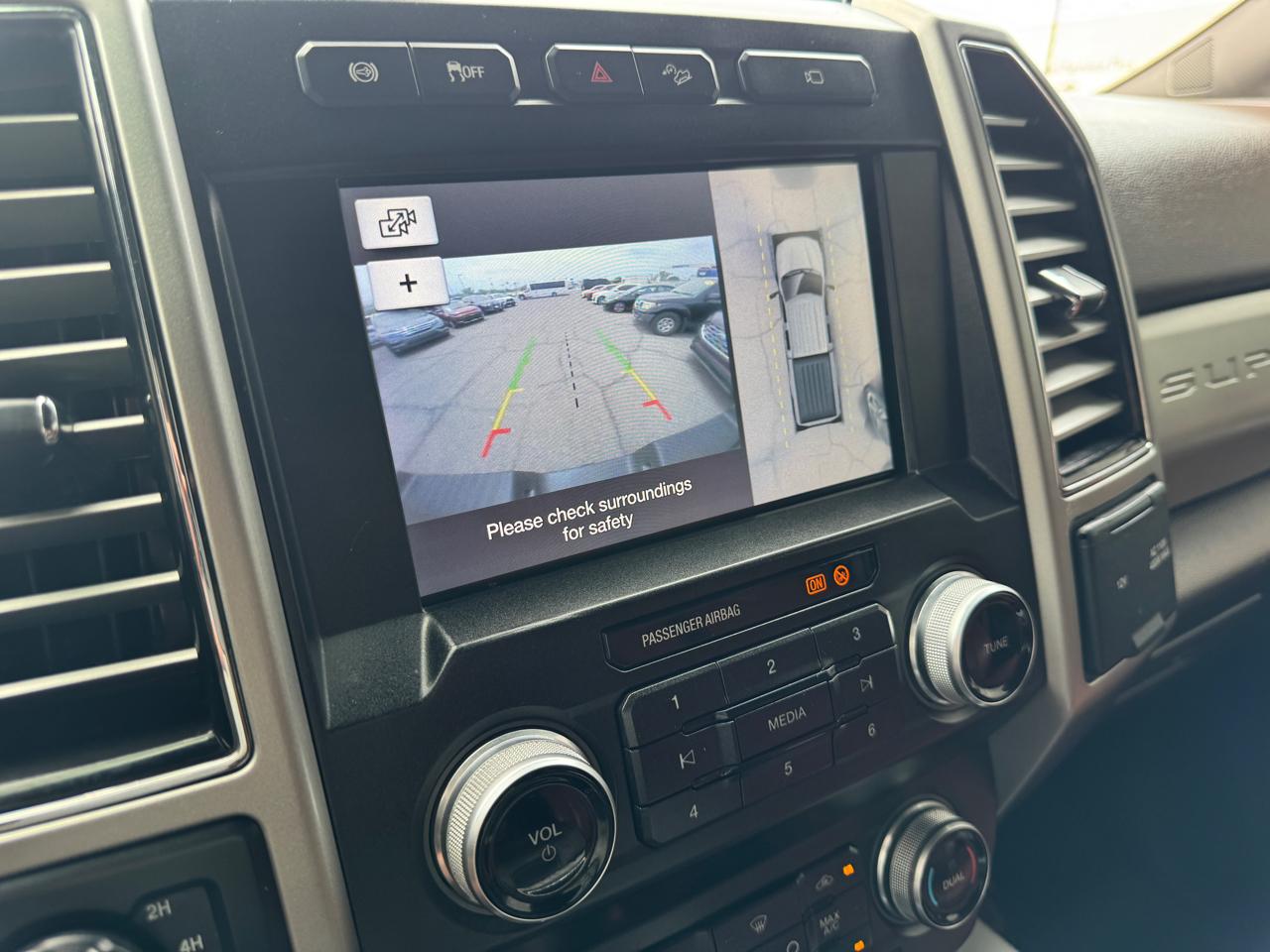 Ford Super Duty F-350 SRW King Ranch 4WD Crew Cab 6.75' Box 2019