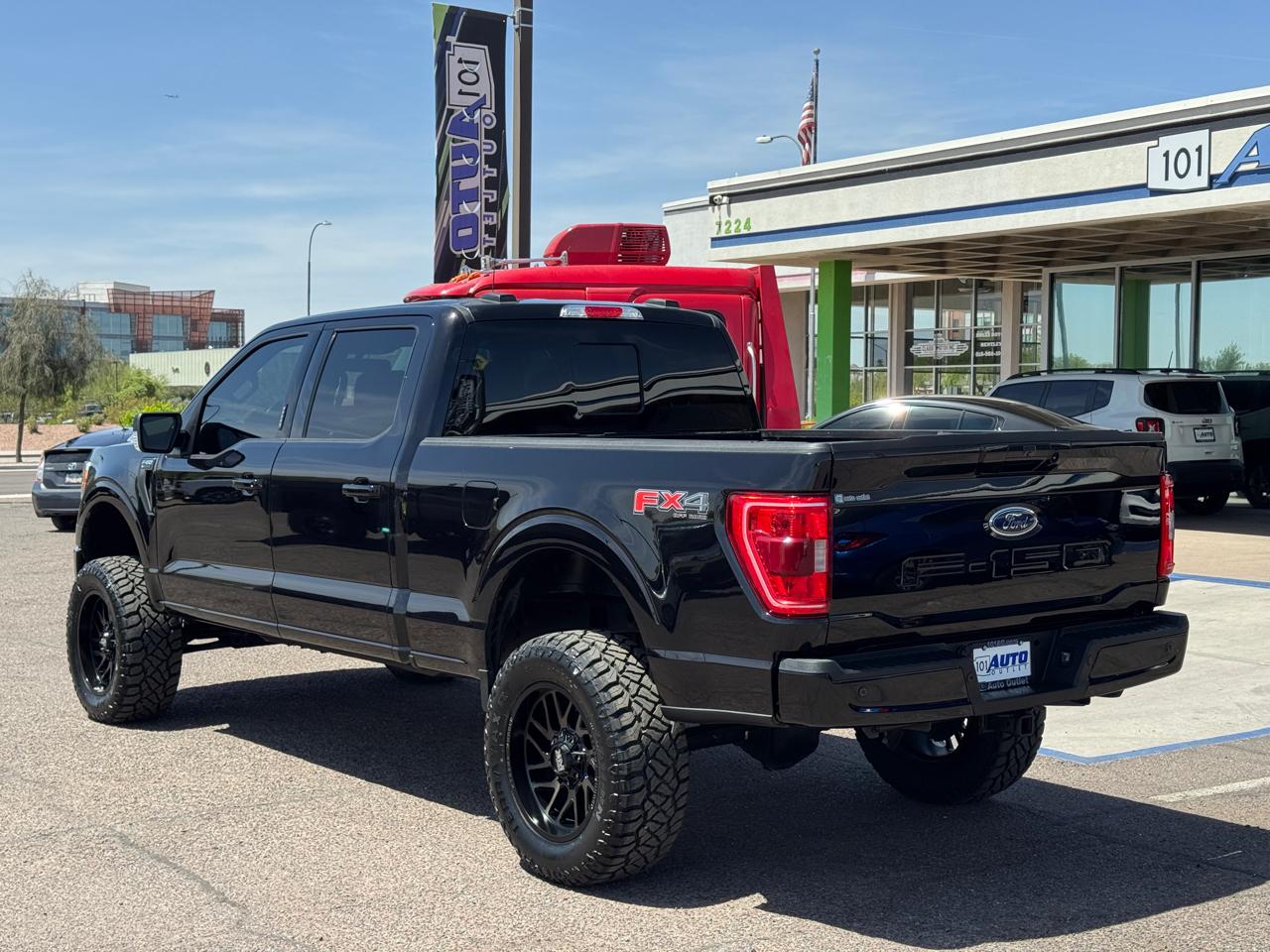 Ford F-150 XLT 4WD SuperCrew 5.5' Box 2023