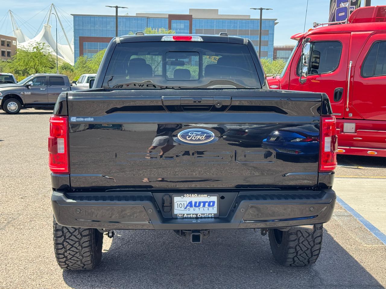 Ford F-150 XLT 4WD SuperCrew 5.5' Box 2023
