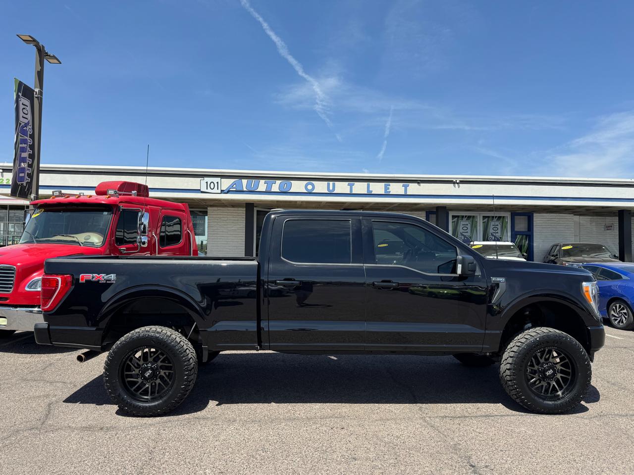 Ford F-150 XLT 4WD SuperCrew 5.5' Box 2023