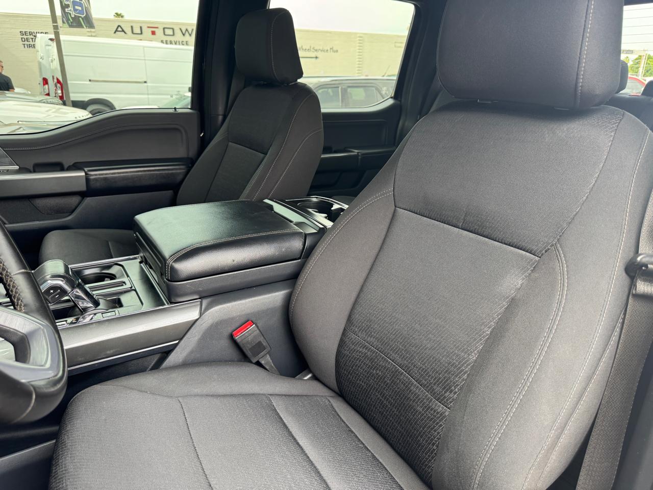 Ford F-150 XLT 4WD SuperCrew 5.5' Box 2023