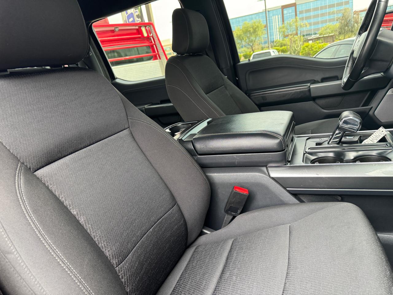 Ford F-150 XLT 4WD SuperCrew 5.5' Box 2023