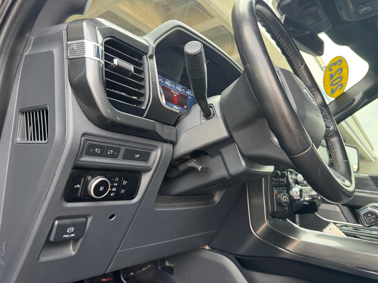 Ford F-150 XLT 4WD SuperCrew 5.5' Box 2023