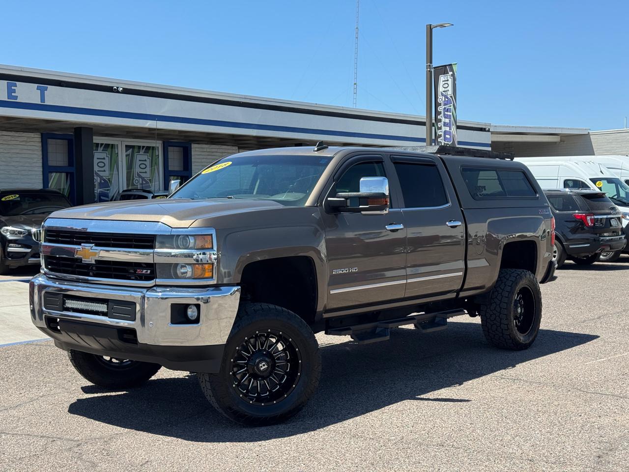 Chevrolet Silverado 2500HD Built After Aug 14 4WD Crew Cab 153.7" LTZ 2015