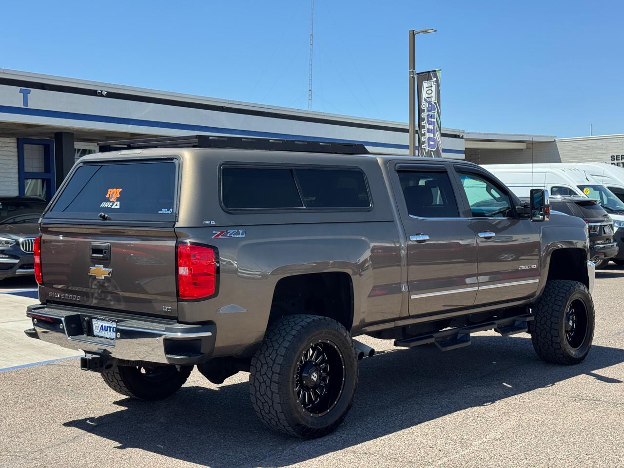 Chevrolet Silverado 2500HD Built After Aug 14 4WD Crew Cab 153.7" LTZ 2015