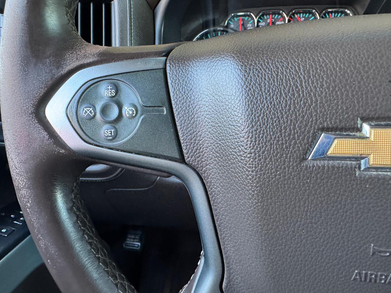 Chevrolet Silverado 2500HD Built After Aug 14 4WD Crew Cab 153.7" LTZ 2015