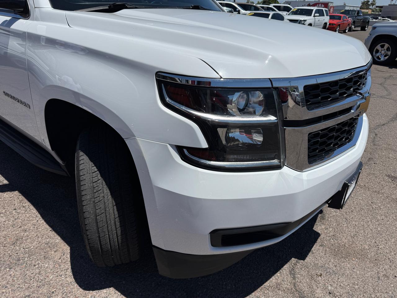 Chevrolet Suburban 4WD 4dr 1500 LT 2018