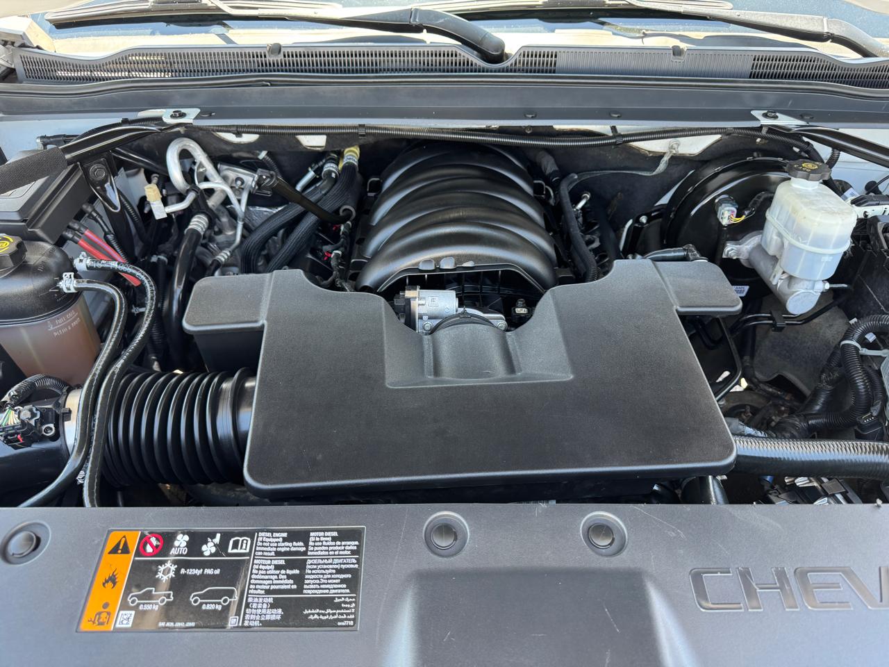 Chevrolet Suburban 4WD 4dr 1500 LT 2018