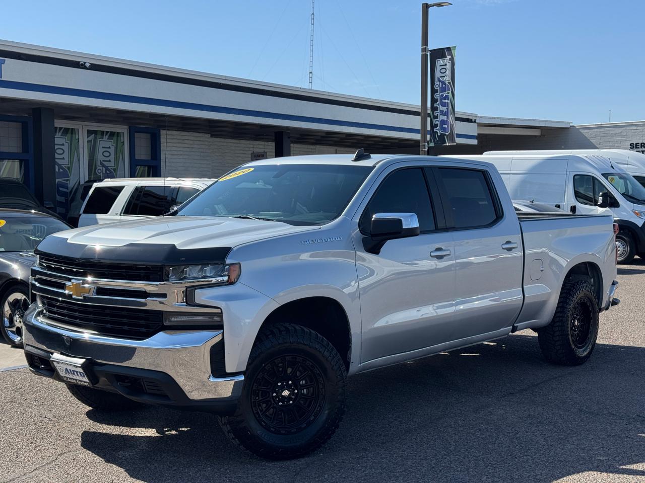 Chevrolet Silverado 1500 4WD Crew Cab 157" LT 2020