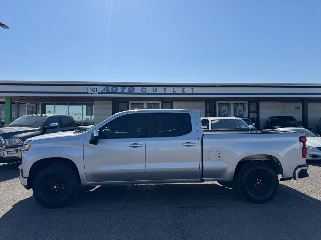 Chevrolet Silverado 1500 4WD Crew Cab 157" LT 2020