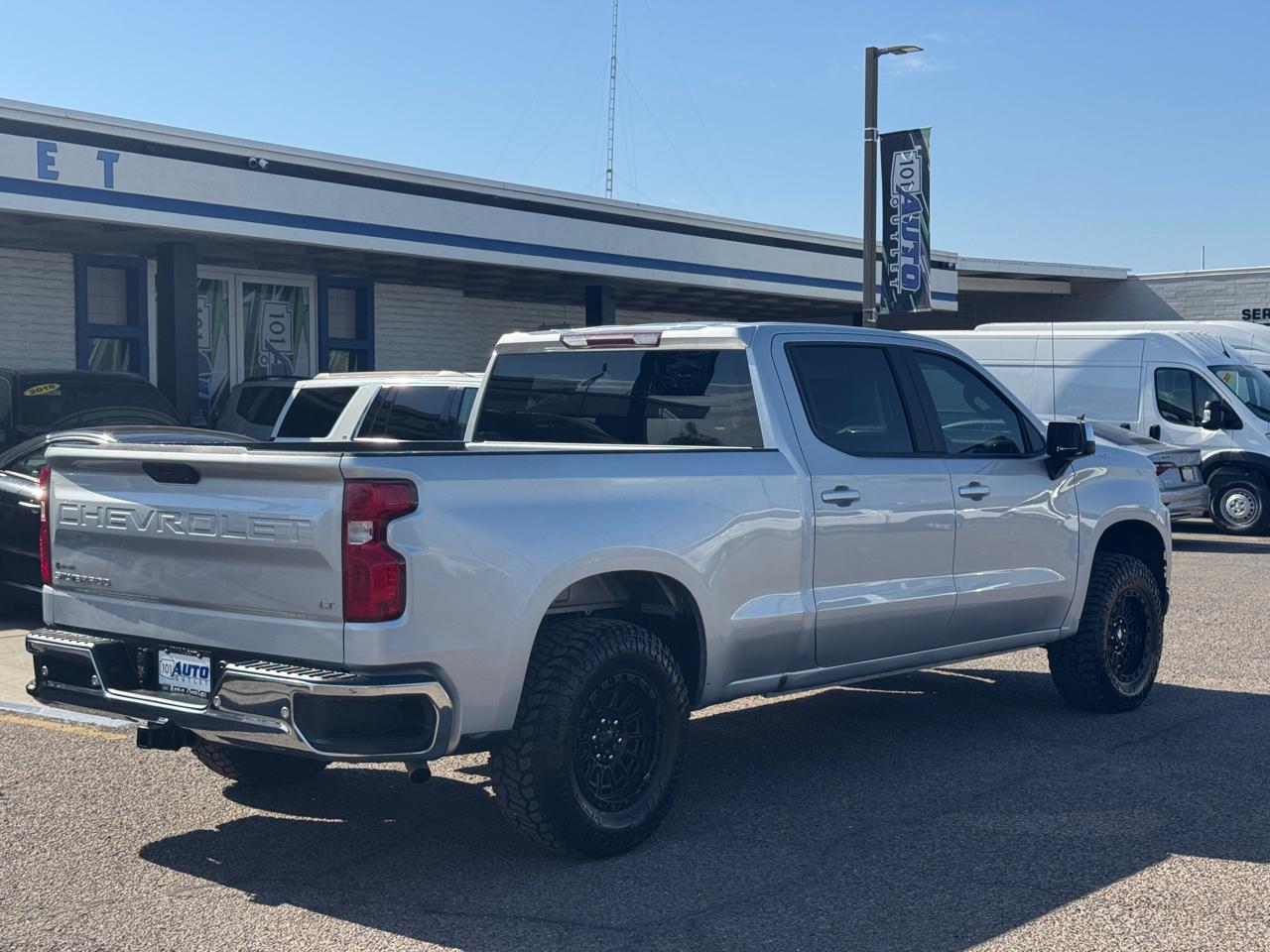 Chevrolet Silverado 1500 4WD Crew Cab 157" LT 2020