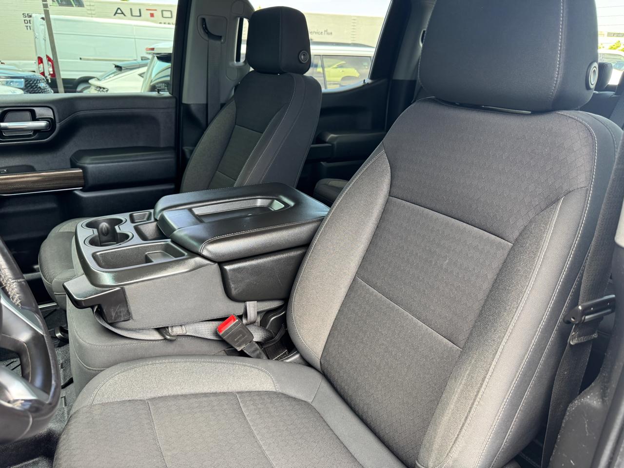 Chevrolet Silverado 1500 4WD Crew Cab 157" LT 2020