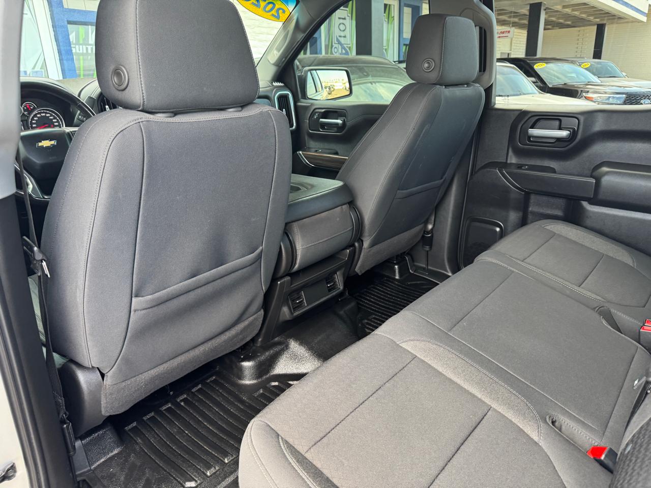 Chevrolet Silverado 1500 4WD Crew Cab 157" LT 2020