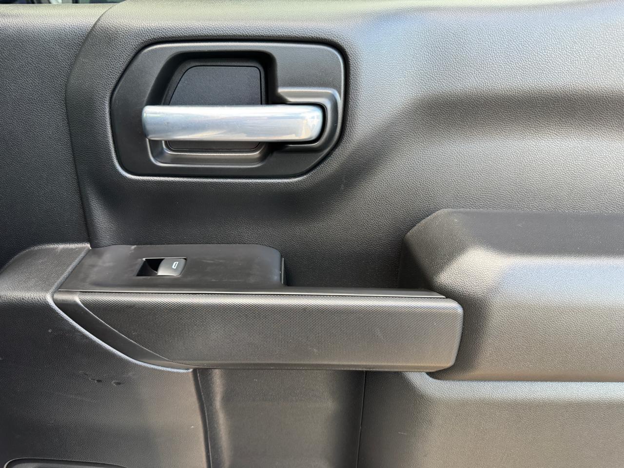 Chevrolet Silverado 1500 4WD Crew Cab 157" LT 2020
