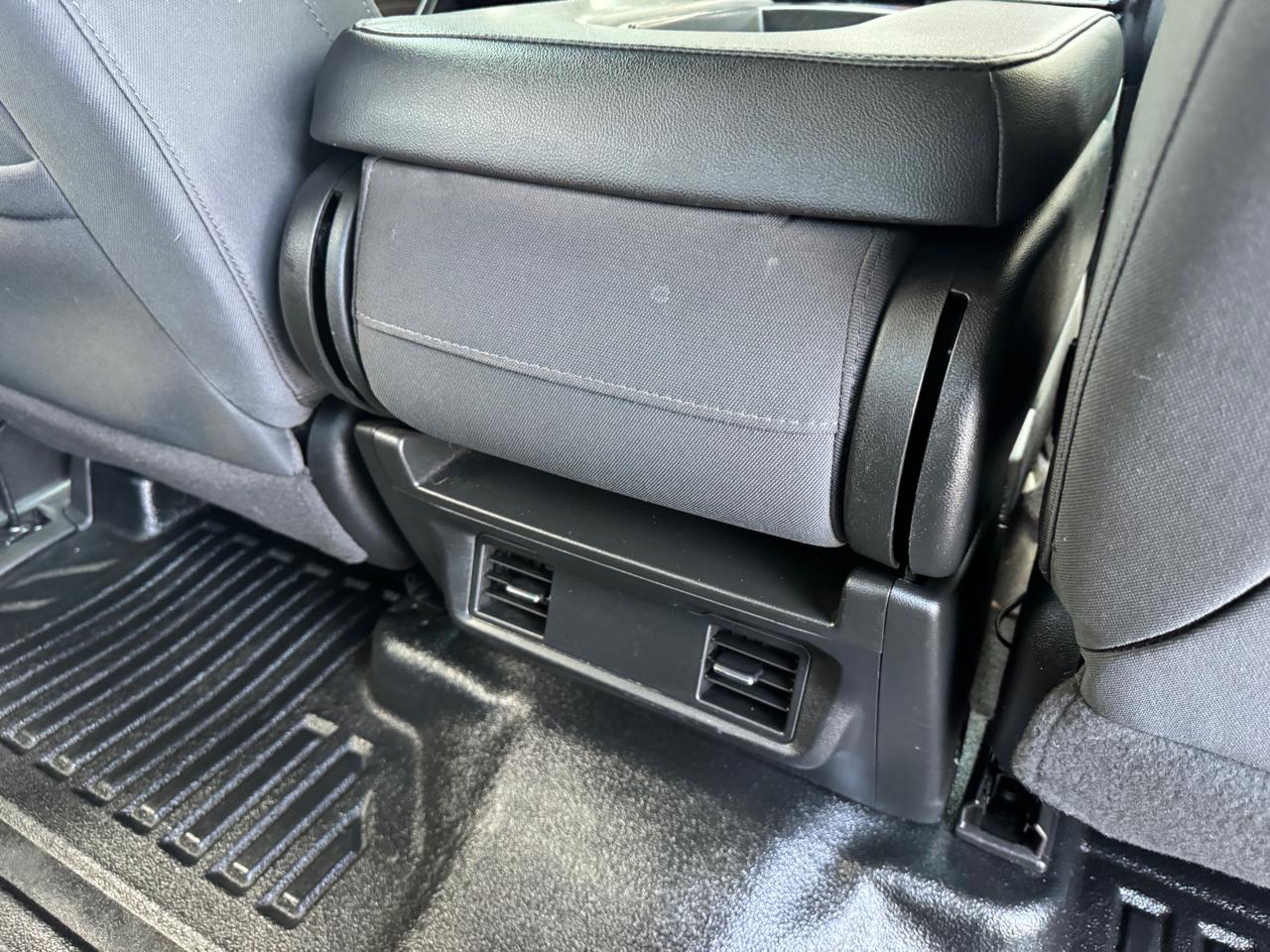 Chevrolet Silverado 1500 4WD Crew Cab 157" LT 2020