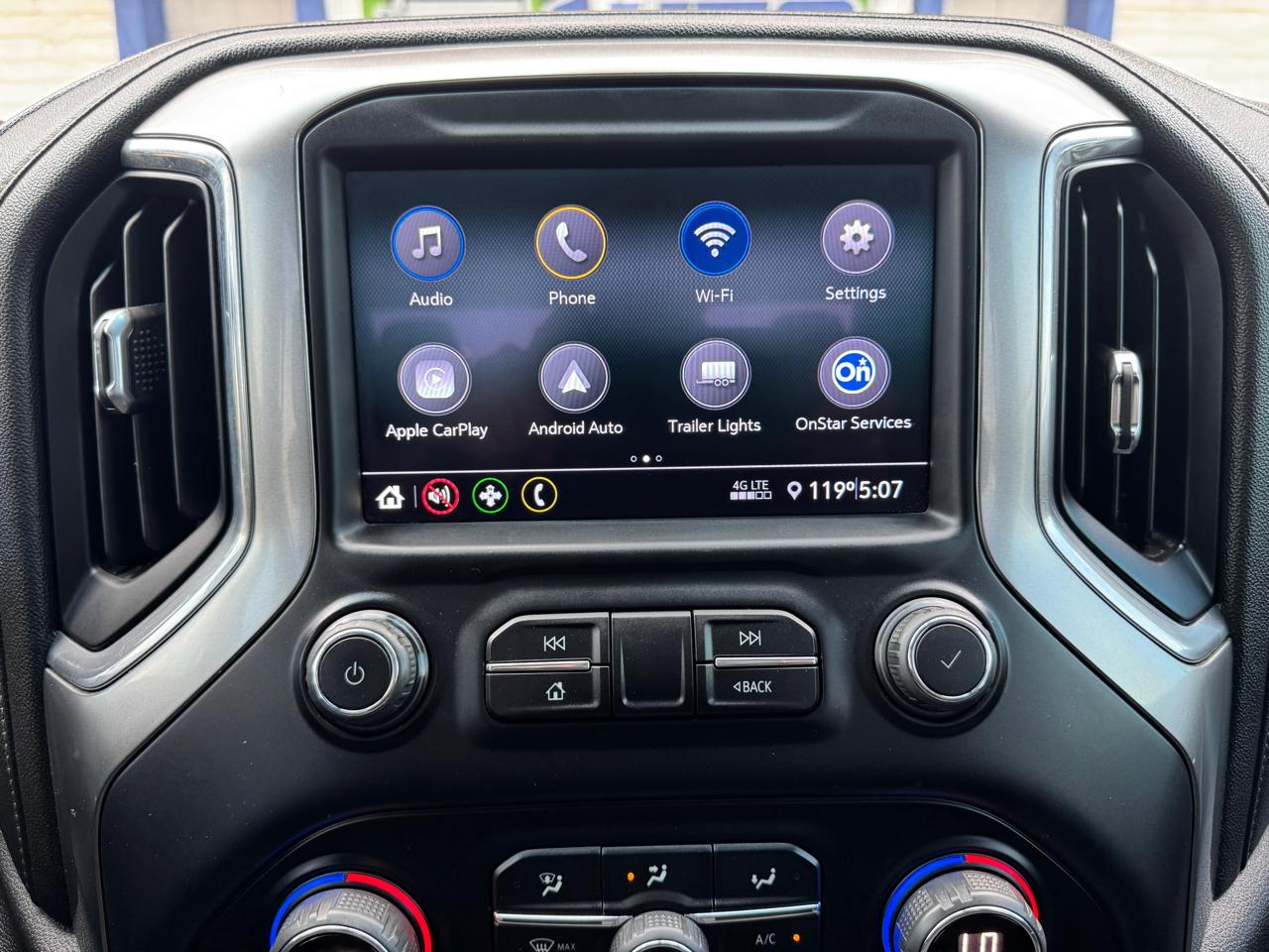 Chevrolet Silverado 1500 4WD Crew Cab 157" LT 2020