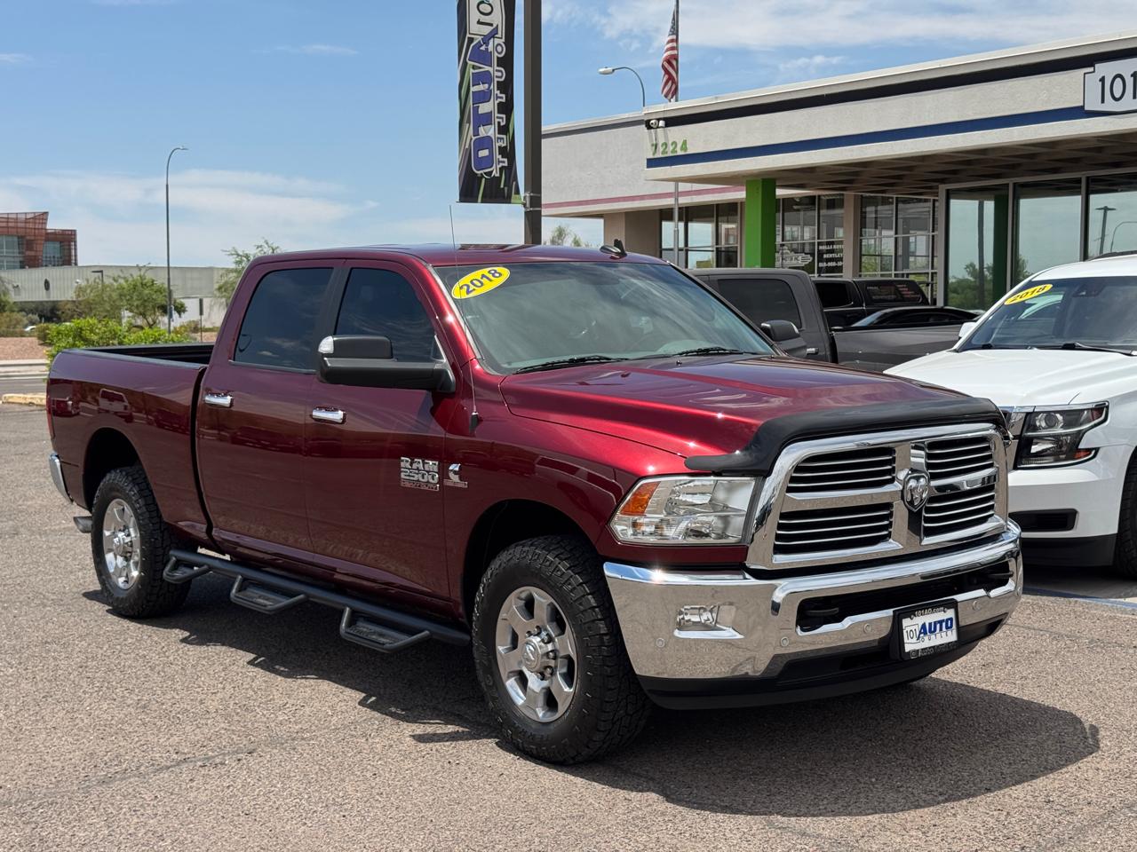 RAM 2500 Big Horn 4x2 Crew Cab 6'4" Box 2018