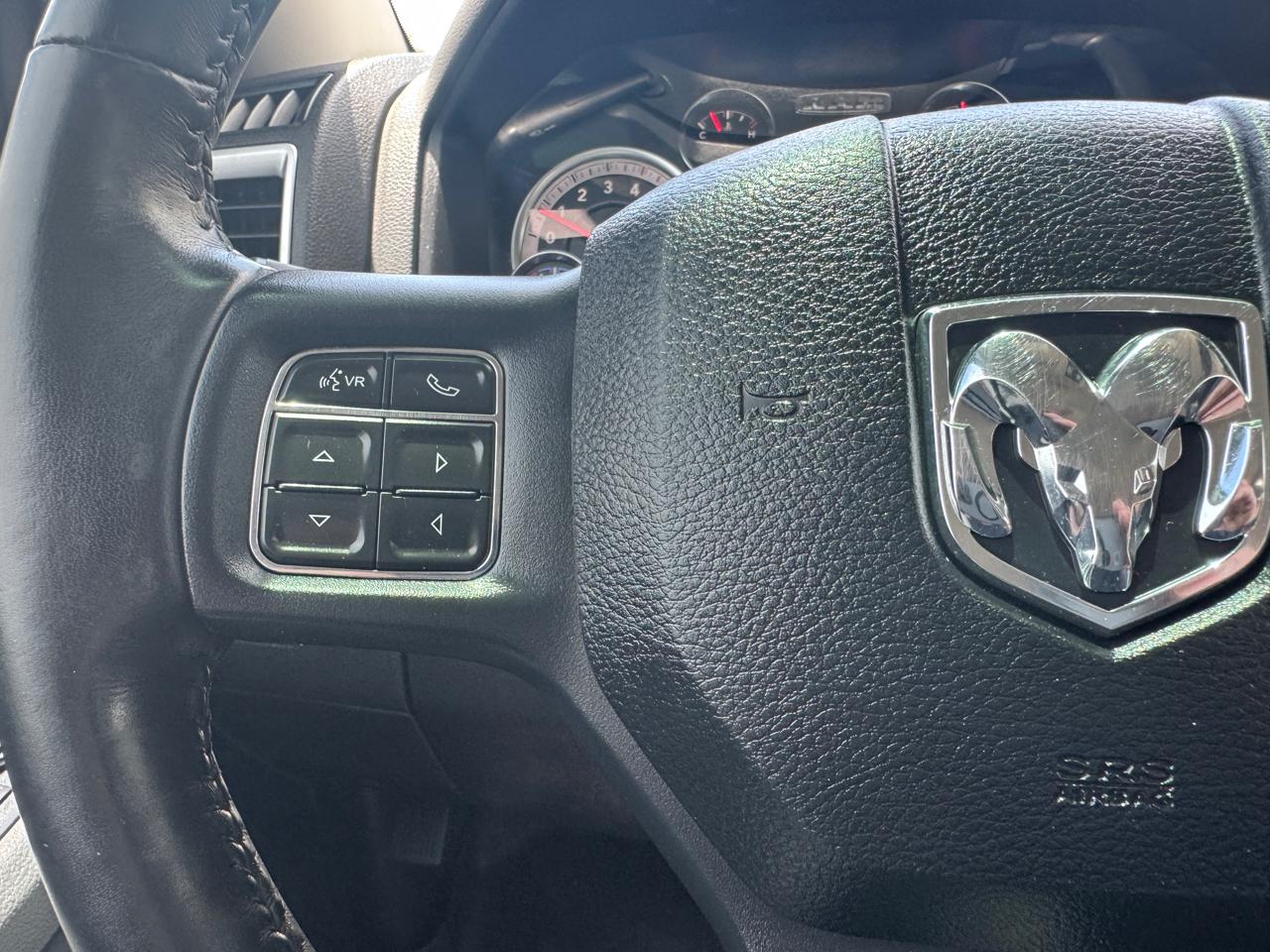 RAM 2500 Big Horn 4x2 Crew Cab 6'4" Box 2018
