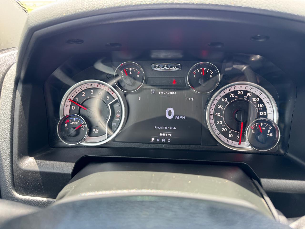 RAM 2500 Big Horn 4x2 Crew Cab 6'4" Box 2018