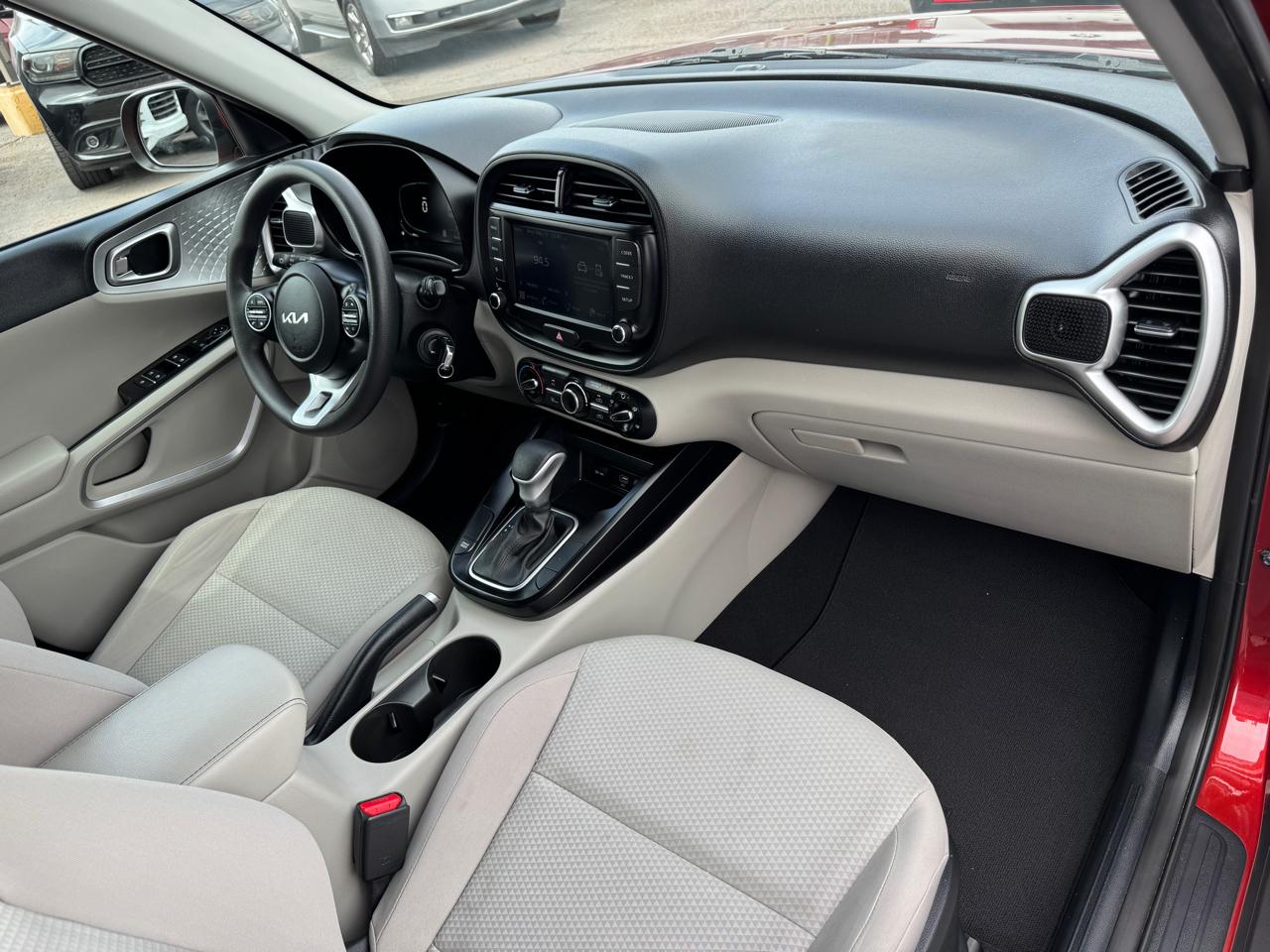 Kia Soul LX IVT 2023