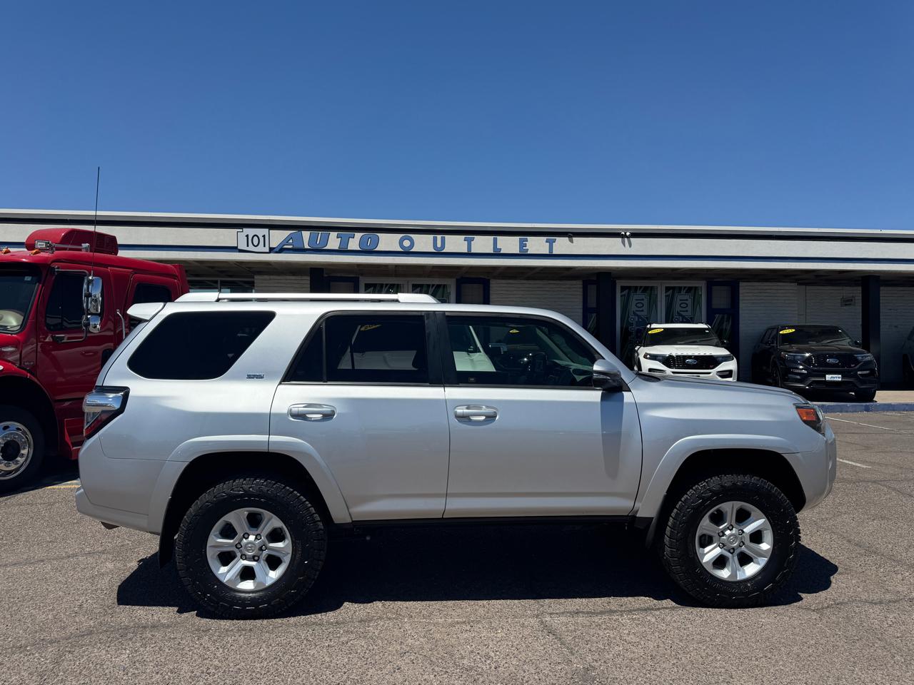 Toyota 4Runner SR5 4WD (Natl) 2018