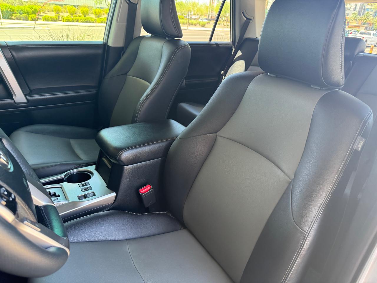 Toyota 4Runner SR5 4WD (Natl) 2018