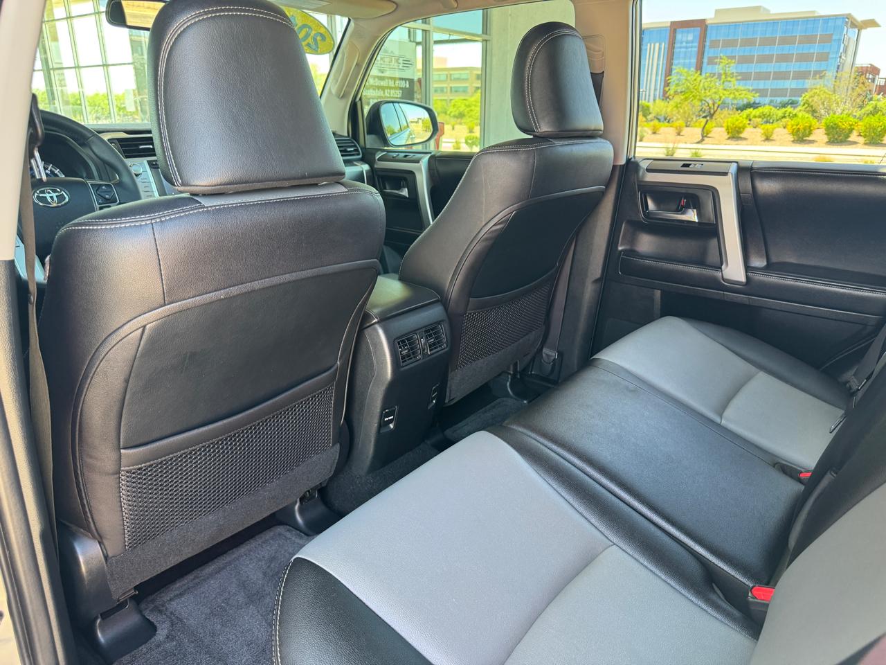 Toyota 4Runner SR5 4WD (Natl) 2018
