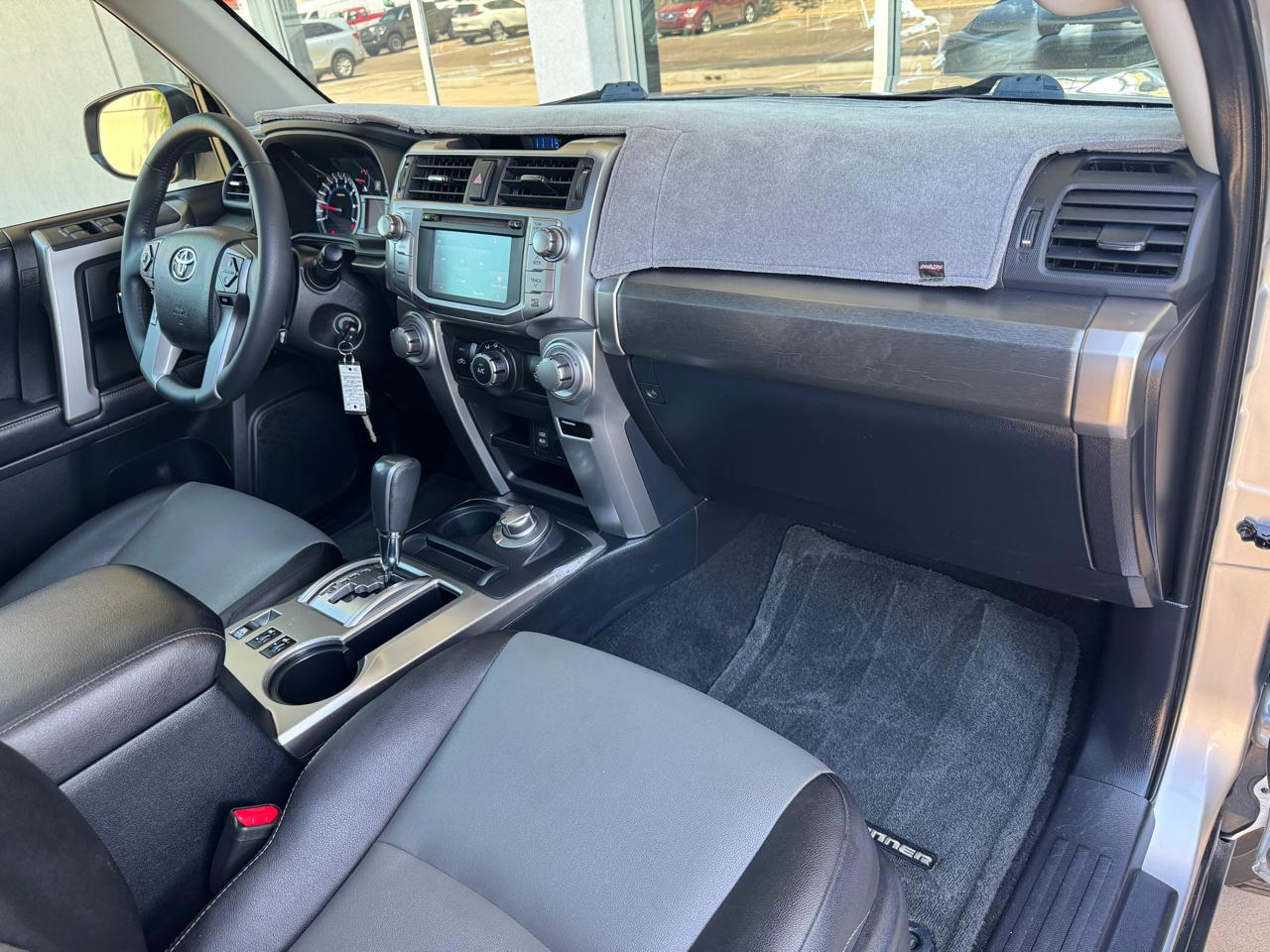 Toyota 4Runner SR5 4WD (Natl) 2018