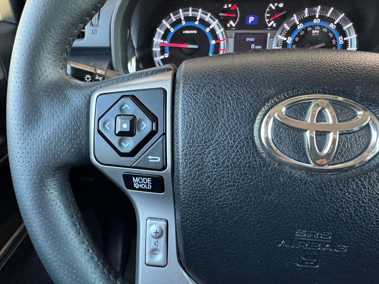 Toyota 4Runner SR5 4WD (Natl) 2018