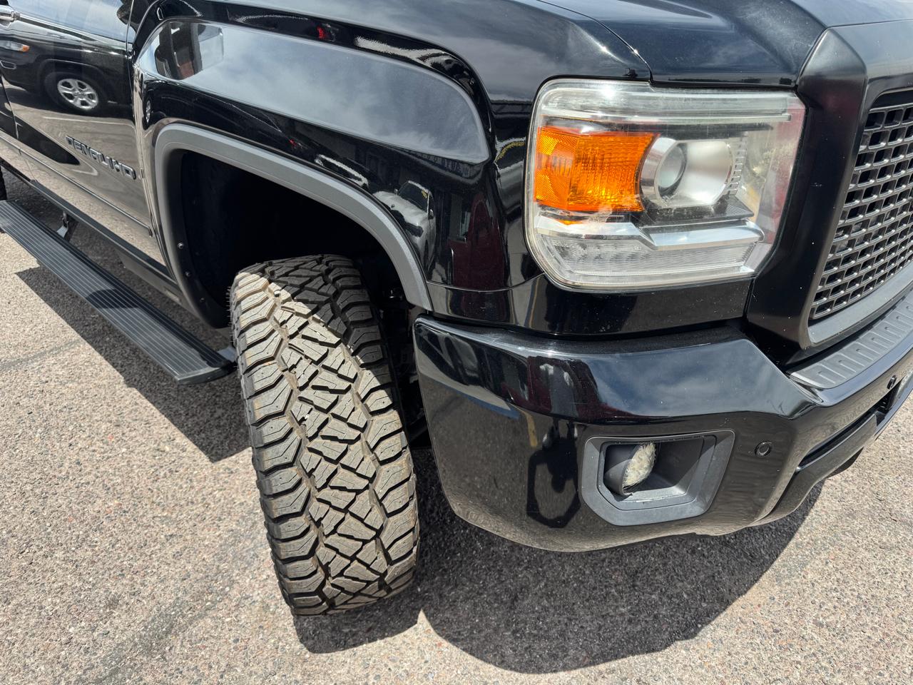 GMC Sierra 2500HD 4WD Crew Cab 153.7" Denali 2016