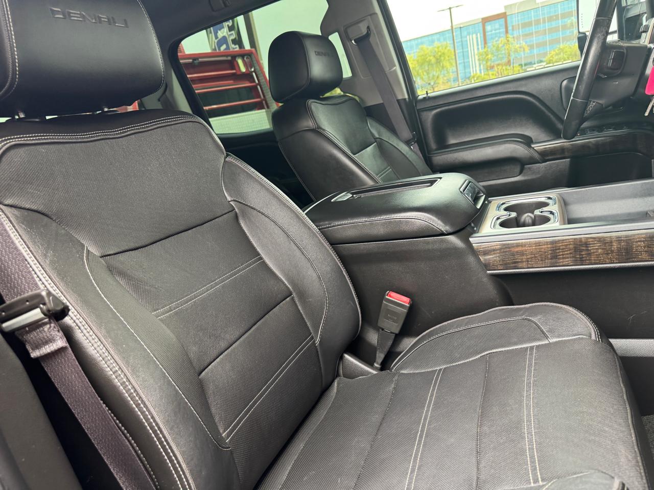 GMC Sierra 2500HD 4WD Crew Cab 153.7" Denali 2016