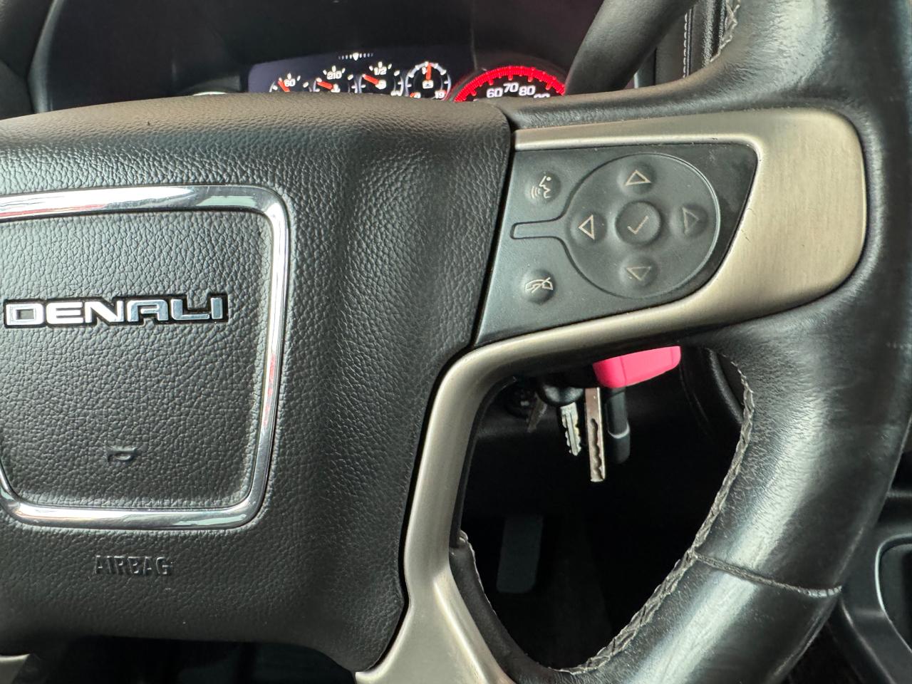 GMC Sierra 2500HD 4WD Crew Cab 153.7" Denali 2016