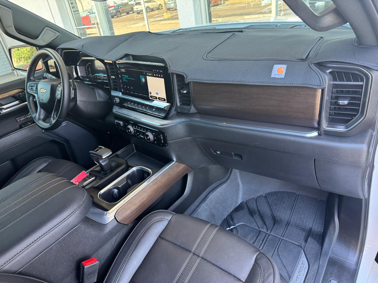 Chevrolet Silverado 1500 4WD Crew Cab 147" High Country 2023
