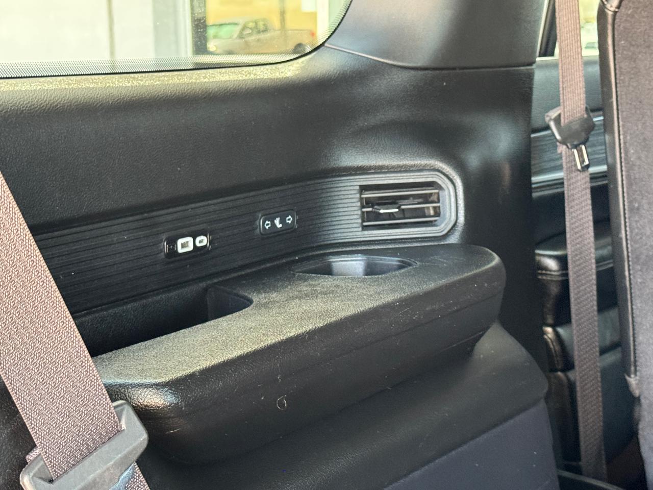 Jeep Wagoneer L Series II 4x4 2023