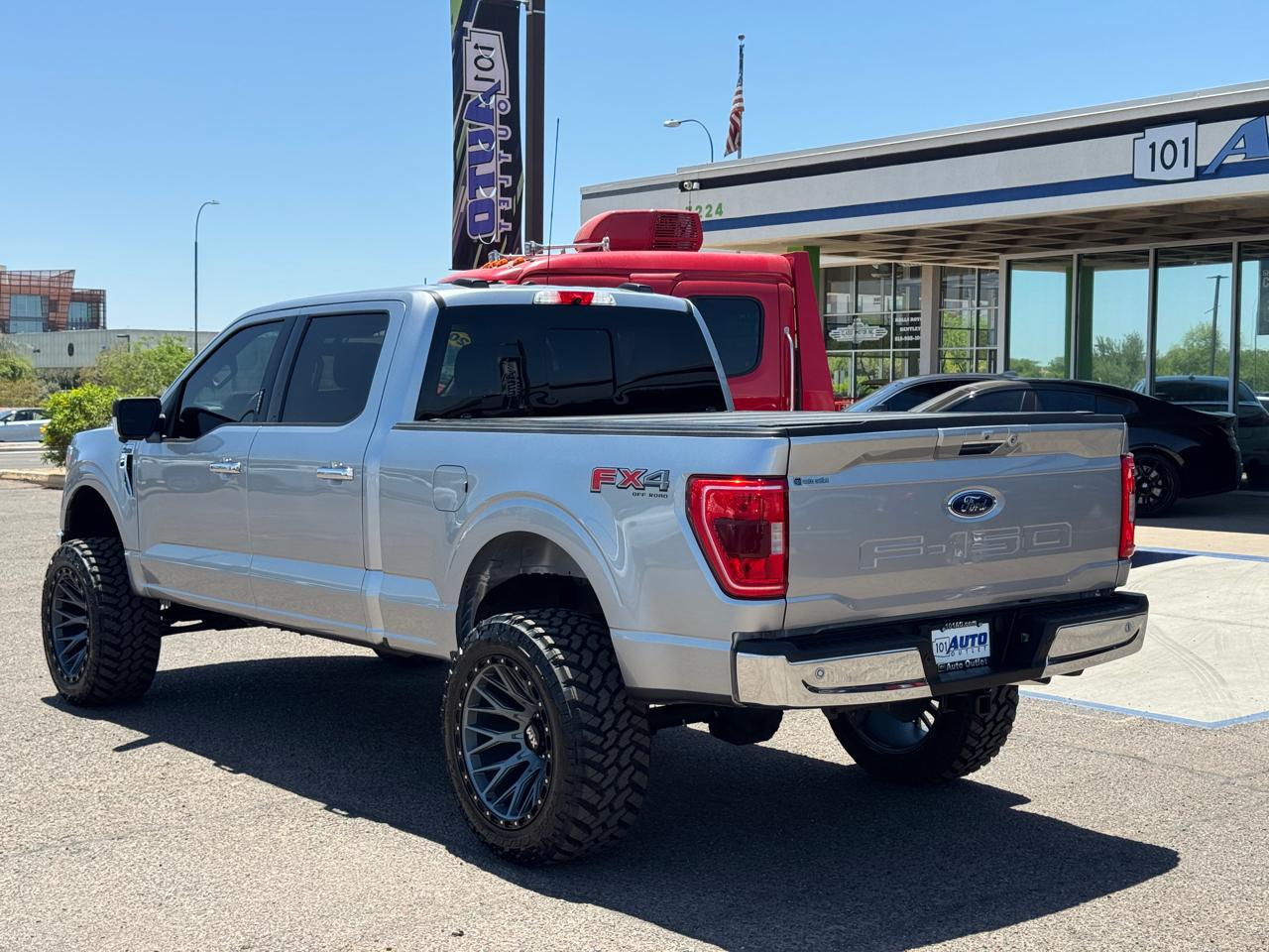 Ford F-150 XLT 4WD SuperCrew 5.5' Box 2022