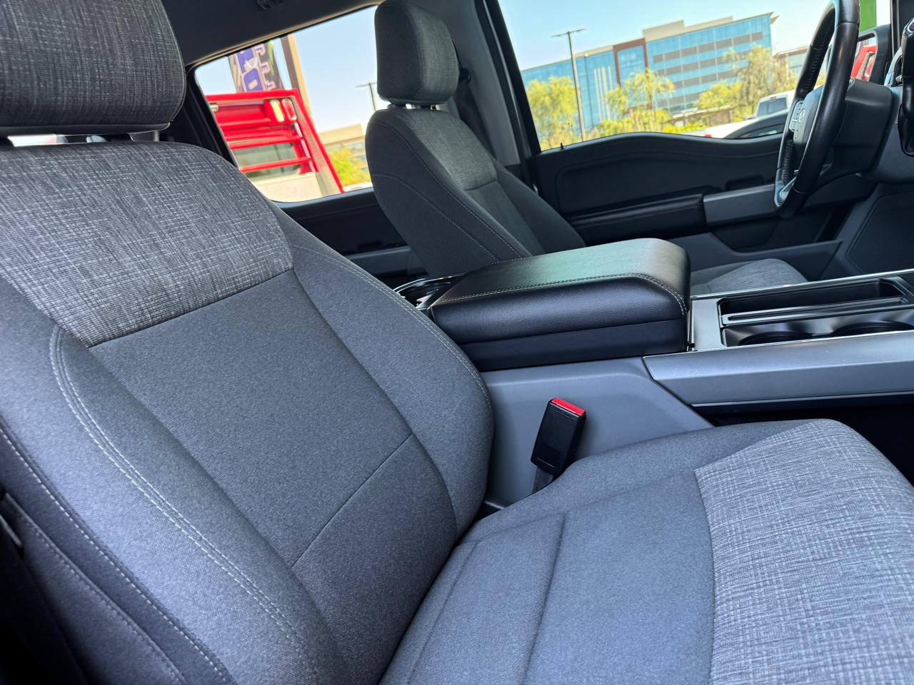 Ford F-150 XLT 4WD SuperCrew 5.5' Box 2022