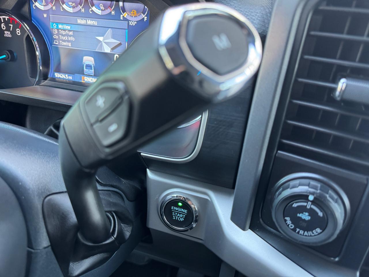 Ford F-150 XLT 4WD SuperCrew 5.5' Box 2022