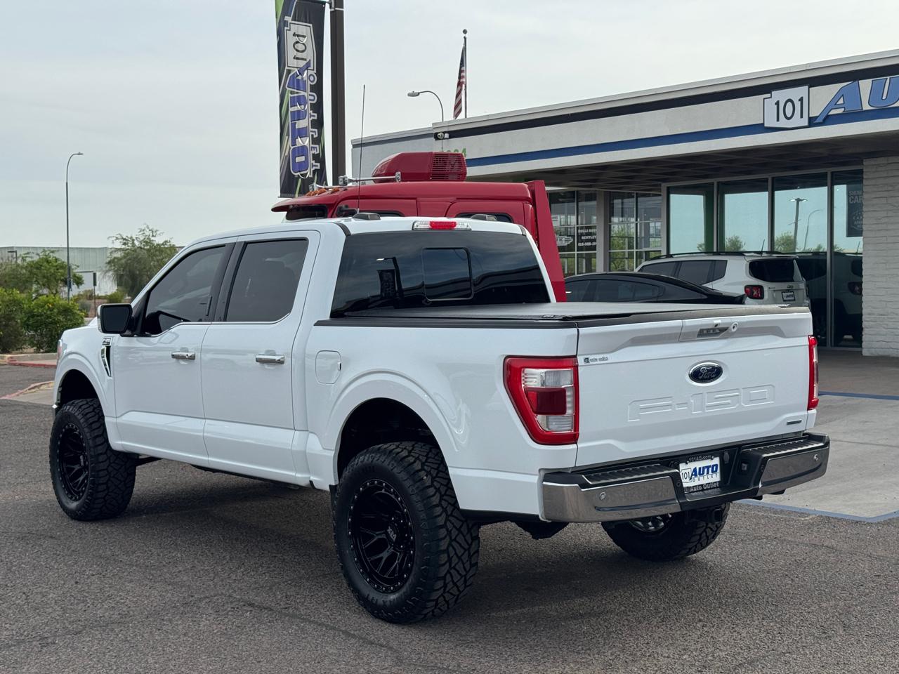 Ford F-150 Lariat SuperCrew 5.5-ft. Bed 4WD 2023