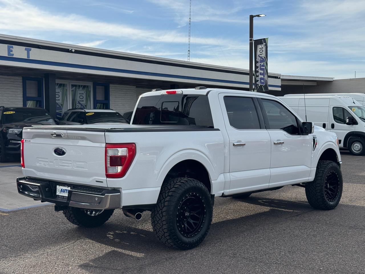 Ford F-150 Lariat SuperCrew 5.5-ft. Bed 4WD 2023